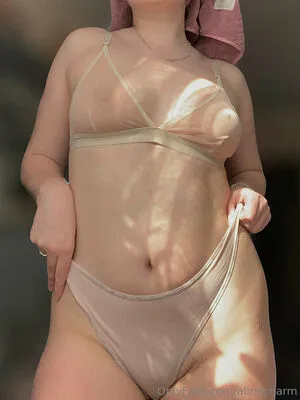 Alinacharm OnlyFans Leaked Free Thumbnail Picture - #vbDZQTytOQ