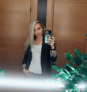 Alinalovely OnlyFans Leaked Free Thumbnail Picture - #s2JEnIIvFq