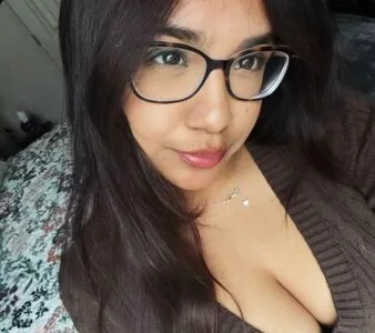 Alinalovespickless OnlyFans Leaked Free Thumbnail Picture - #D62NffKiMO