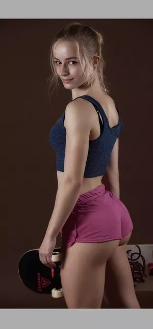 Aline Dessine OnlyFans Leaked Free Thumbnail Picture - #0GxYAeBm8x