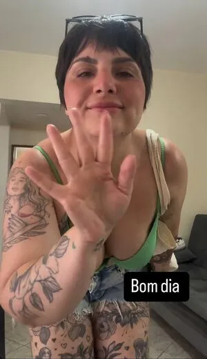 Aline Valentin OnlyFans Leaked Free Thumbnail Picture - #7gDWPzs9Cj
