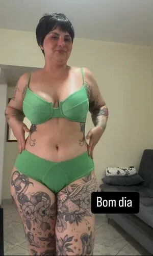 Aline Valentin OnlyFans Leaked Free Thumbnail Picture - #gZHsrtNbS1