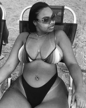 Alineoliveira OnlyFans Leaked Free Thumbnail Picture - #iJYNrV8GbN