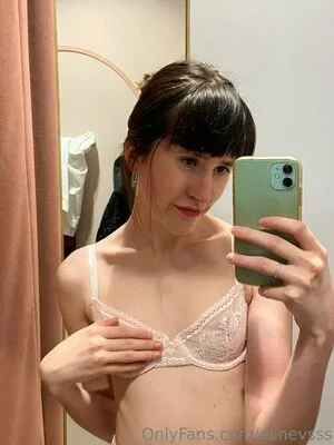 Alinevsss OnlyFans Leaked Free Thumbnail Picture - #FsyPM37T6y