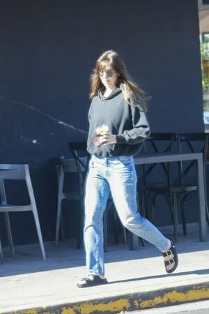 Alison Brie OnlyFans Leaked Free Thumbnail Picture - #2oZkDqlnTX