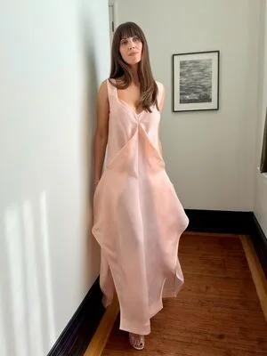 Alison Brie OnlyFans Leaked Free Thumbnail Picture - #PdNNrSEKuV