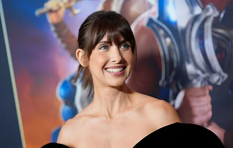 Alison Brie OnlyFans Leaked Free Thumbnail Picture - #h7grqenvEX