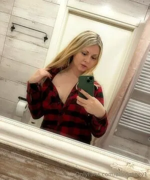 Alisonlinsy1 OnlyFans Leaked Free Thumbnail Picture - #pMuJXwbY9s