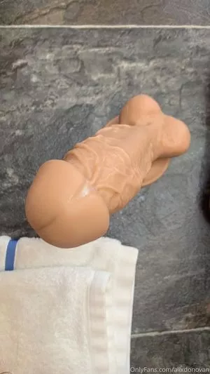 alixdonovan OnlyFans Leaked Free Thumbnail Picture - #ER9QQSC8NL
