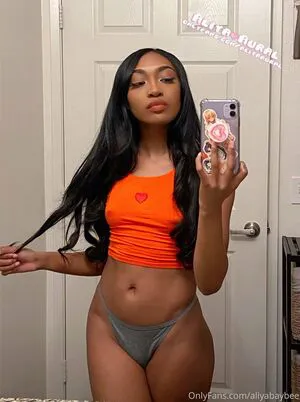 Aliyabaybee Thumbnail Picture