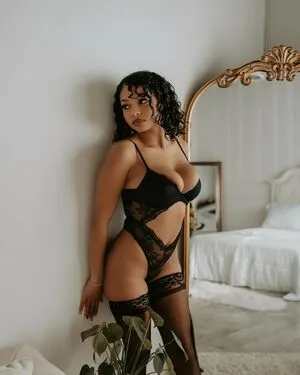 Aliyahmarriee OnlyFans Leaked Free Thumbnail Picture - #AqluBbYsQf