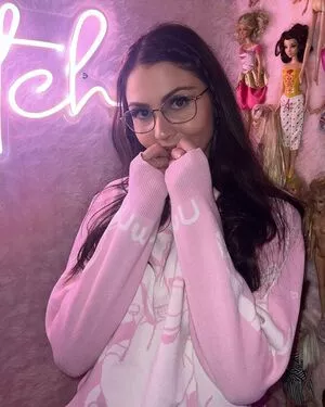 Aliythia OnlyFans Leaked Free Thumbnail Picture - #HDkUXo3ZNS