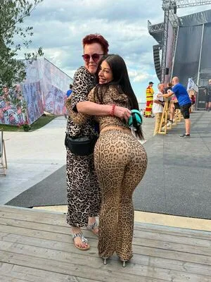 Alizade OnlyFans Leaked Free Thumbnail Picture - #X89TeMXM73