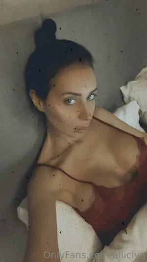 Alliciya Thumbnail Picture
