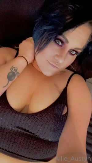 Allie Austyn Thumbnail Picture