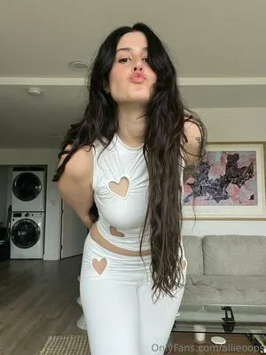 Allieoops OnlyFans Leaked Free Thumbnail Picture - #QsMBRkr9KH