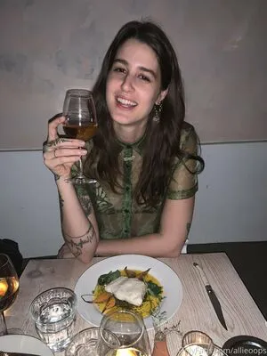 Allieoops OnlyFans Leaked Free Thumbnail Picture - #Se3cCgo04r