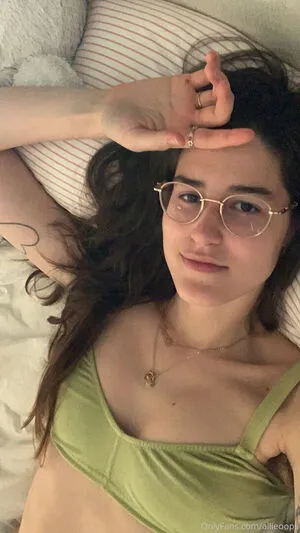 Allieoops OnlyFans Leaked Free Thumbnail Picture - #rk00hWVcAR