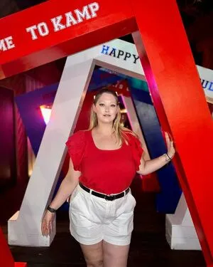 Ally Theis OnlyFans Leaked Free Thumbnail Picture - #HTxvEfZ6w1