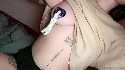 Allyken OnlyFans Leaked Free Thumbnail Picture - #7UwXHCe3Zl