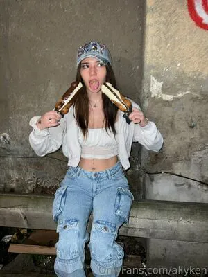 Allyken OnlyFans Leaked Free Thumbnail Picture - #Eri4imBO23