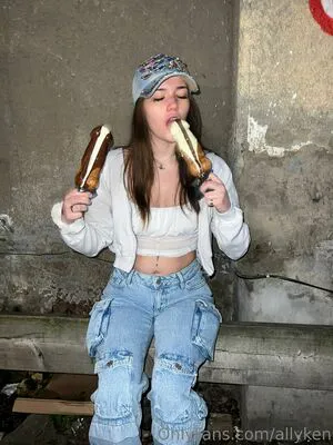 Allyken OnlyFans Leaked Free Thumbnail Picture - #GCYkUr5vud
