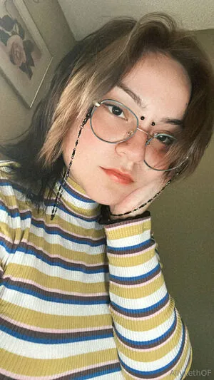 Allyleth19 OnlyFans Leaked Free Thumbnail Picture - #47iYYsgsOr