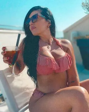 Allyson OnlyFans Leaked Free Thumbnail Picture - #iAMHMikkCt