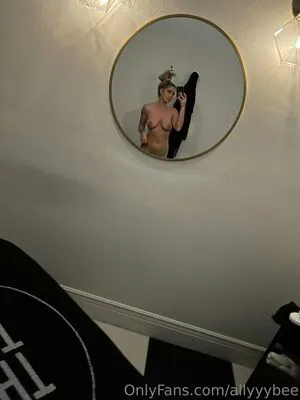 Allyyybee OnlyFans Leaked Free Thumbnail Picture - #auhnw09eNN