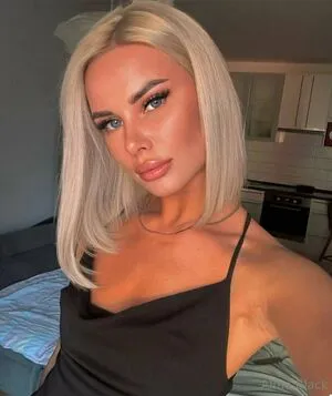Almablack OnlyFans Leaked Free Thumbnail Picture - #LI4LHwP8Fz