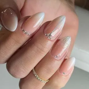 Almendra Thumbnail Picture
