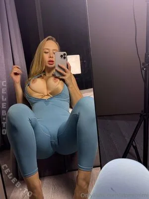 Alone Mimi OnlyFans Leaked Free Thumbnail Picture - #ia65g7IBRz