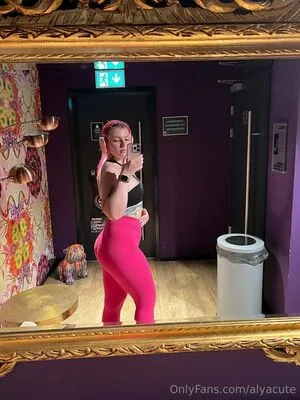 Alyacute Thumbnail Picture