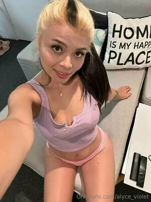 Alyce Violet Thumbnail Picture