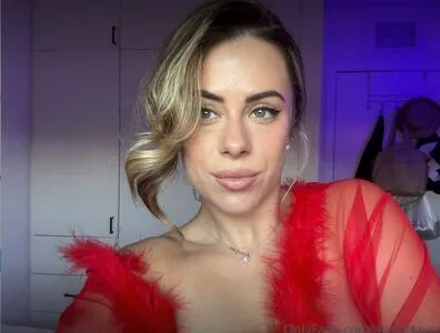 Alyshamoves Thumbnail Picture