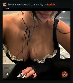 Amanda Arcuri Thumbnail Picture