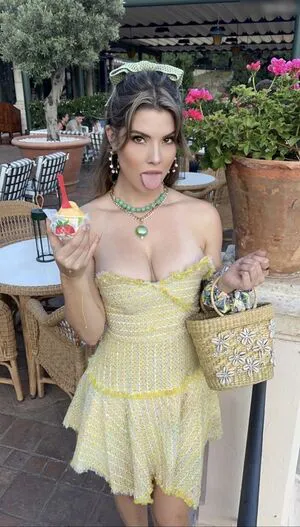 Amanda Cerny OnlyFans Leaked Free Thumbnail Picture - #8cfb2cSbzf