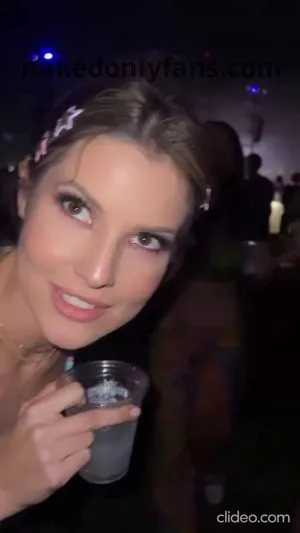 Amanda Cerny OnlyFans Leaked Free Thumbnail Picture - #DnuFZIafEP
