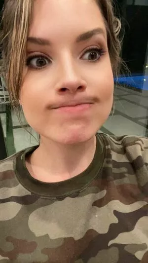 Amanda Cerny OnlyFans Leaked Free Thumbnail Picture - #E68FcDJCXD