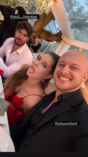 Amanda Cerny OnlyFans Leaked Free Thumbnail Picture - #PK5qjsRHsr