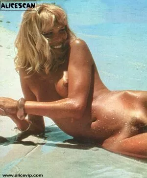 Amanda Lear OnlyFans Leaked Free Thumbnail Picture - #XxJVzep7Mf