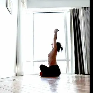 Amanda Pslmer Thumbnail Picture