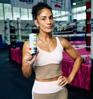 Amanda Serrano Thumbnail Picture