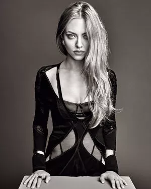 Amanda Seyfried OnlyFans Leaked Free Thumbnail Picture - #4bN4Uxseqb