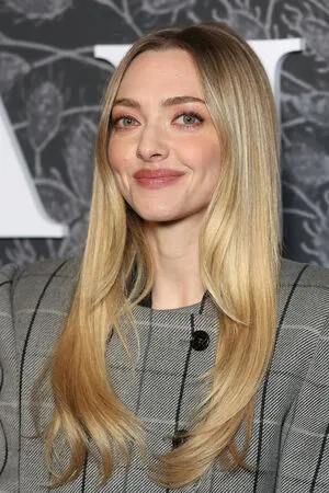 Amanda Seyfried OnlyFans Leaked Free Thumbnail Picture - #FlDQeUd5Ca