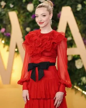 Amanda Seyfried OnlyFans Leaked Free Thumbnail Picture - #IF71H4Kdf8