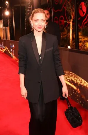 Amanda Seyfried Thumbnail Picture