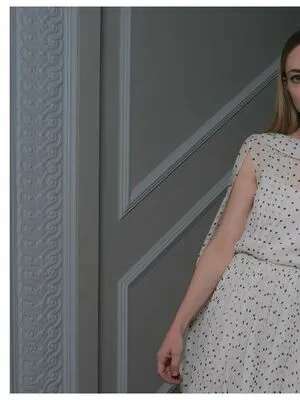 Amanda Seyfried OnlyFans Leaked Free Thumbnail Picture - #S37C02AFHb