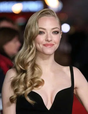 Amanda Seyfried OnlyFans Leaked Free Thumbnail Picture - #dIcSED5fpl