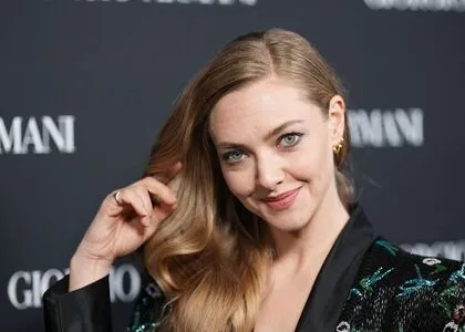 Amanda Seyfried OnlyFans Leaked Free Thumbnail Picture - #dMxtaMnQSy